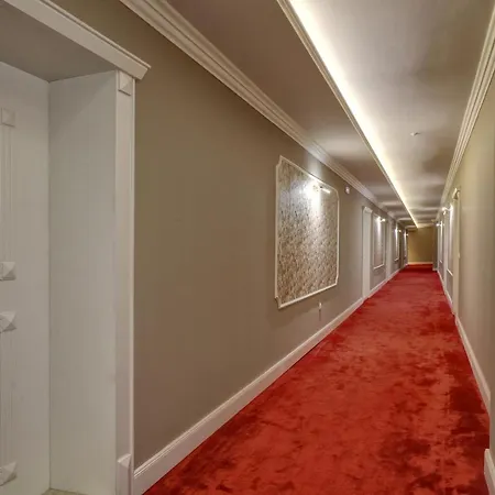 Premium Center In Grand Karavel *